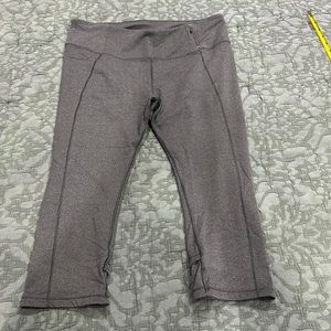 Calia gray capris size large